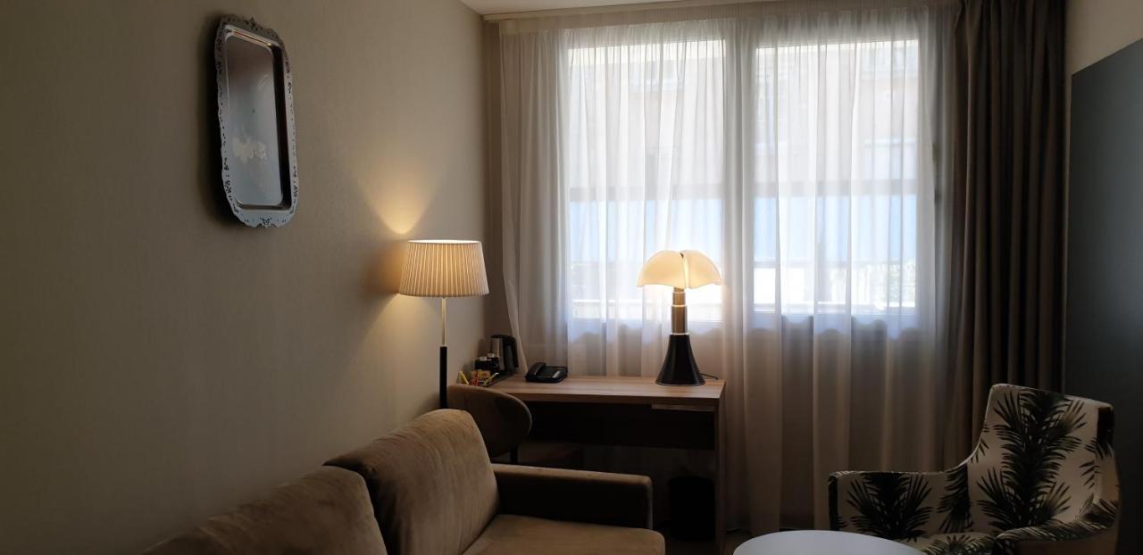 Best Western Crequi Lyon Part Dieu Bagian luar foto