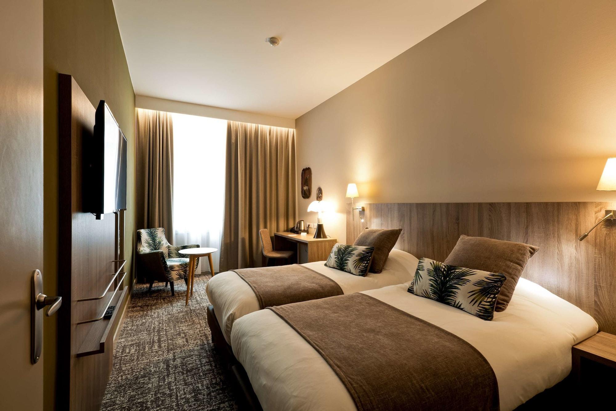 Best Western Crequi Lyon Part Dieu Bagian luar foto