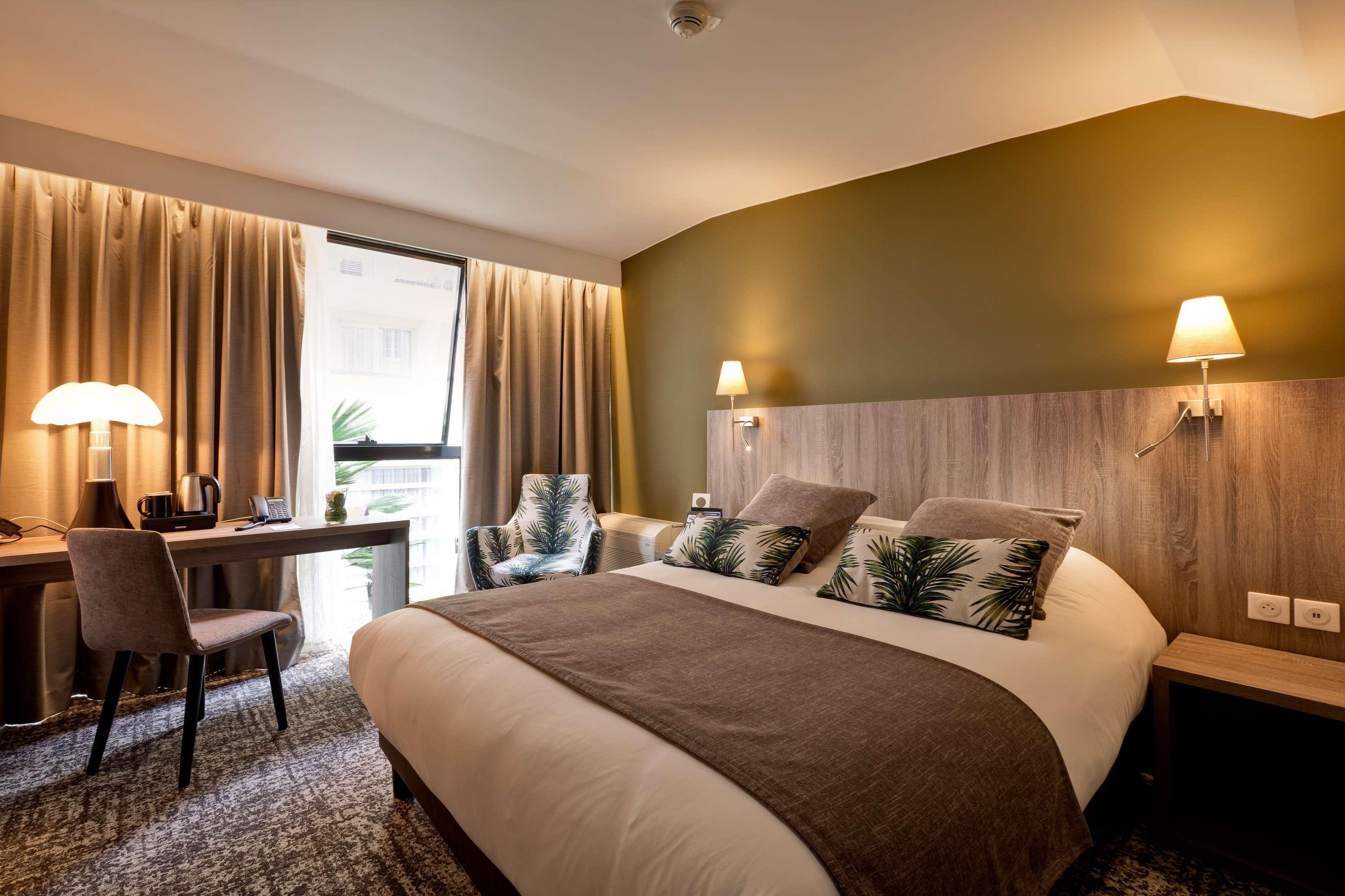Best Western Crequi Lyon Part Dieu Bagian luar foto